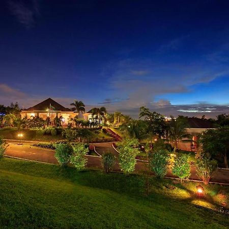 Hotel Max Nay Pyi Taw Naypyidaw Екстериор снимка